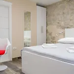 Casa de hóspedes Elegant &